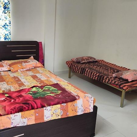 Guru Datta Residency Pithapuram Extérieur photo