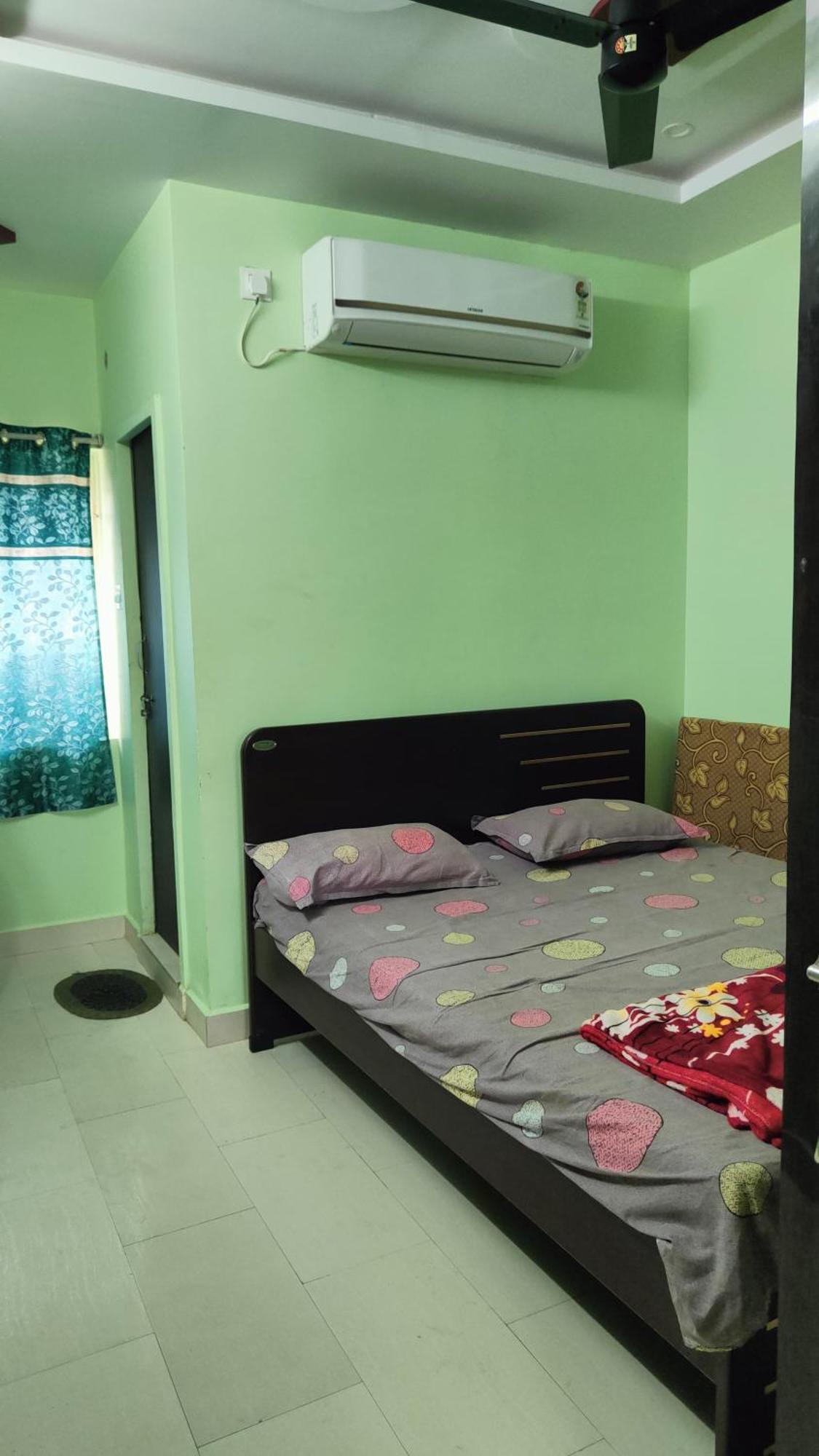 Guru Datta Residency Pithapuram Extérieur photo